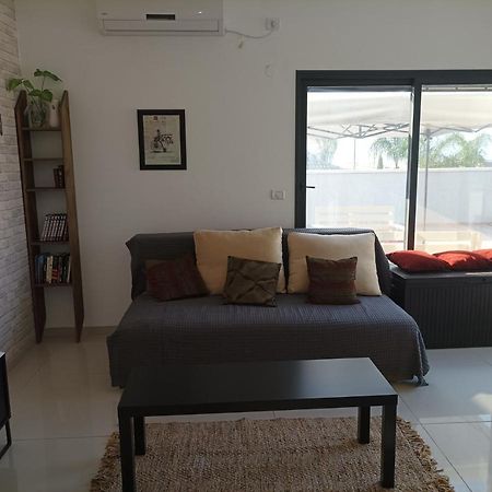 נוגה בגולן Apartman Qaşrīn Kültér fotó