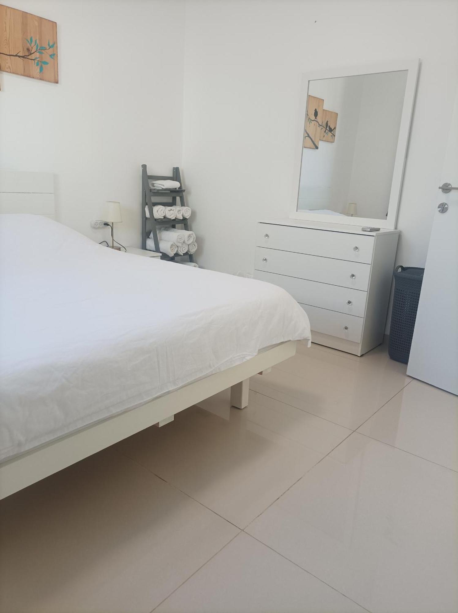 נוגה בגולן Apartman Qaşrīn Kültér fotó